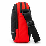 Bolso Quechua Rojo con Negro Q-5205B Compacto y Funcional