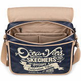 Bolso Skechers PVC Plomo 71201.49 con Tapa y Tirante Ajustable