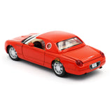 Auto Ford Thunderbird James Bond Hard Top 2002 Escala 1:24 MM-79853 Motormax