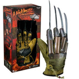 FIGURA GARRAS DE FREDDY METAL 1984 NECA NC-39818