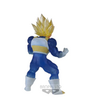 “Vegeta transformado en Super Saiyan con pose de batalla y acabado brillante.”