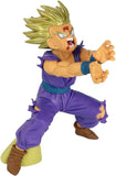 “Figura de Gohan lanzando Kamehameha con expresión de batalla.”