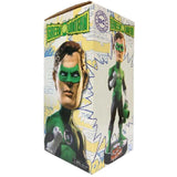 “Caja ilustrada de la figura HeadKnocker Green Lantern de NECA.”
