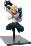 “Figura Bakugo con mochila y uniforme escolar en pose dinámica.”