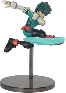 Figura montada en base con soporte transparente y efecto especial