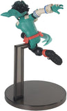 Escultura de Deku con pose aérea dinámica y efecto de energía