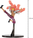 “Figura de Doflamingo One Piece SCultures en pose de ataque.”