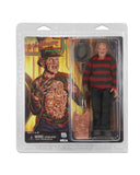 "Figura de acción de Freddy Krueger 8 pulgadas con detalles de la película A Nightmare On Elm Street 3 en su empaque original."