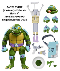 "Figura TMNT Ultimate Slash con accesorios incluidos: cabezas intercambiables, pistola láser, mochila y miniatura de pizza."