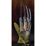 FIGURA GARRAS DE FREDDY METAL 1984 NECA NC-39818