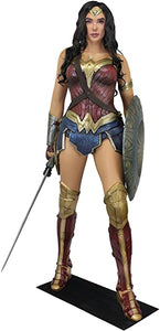 FIGURA WONDER WOMAN tamaño real 61752 NECA