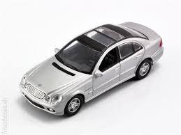 AUTO 1:43 MERCEDES BENZ E55 plom 94246 YATMING