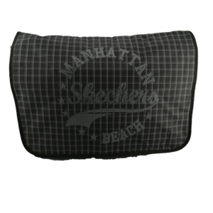 Bolso con Tapa Skechers Messenger Bag Negro 72802.06 | Estilo Urbano y Práctico