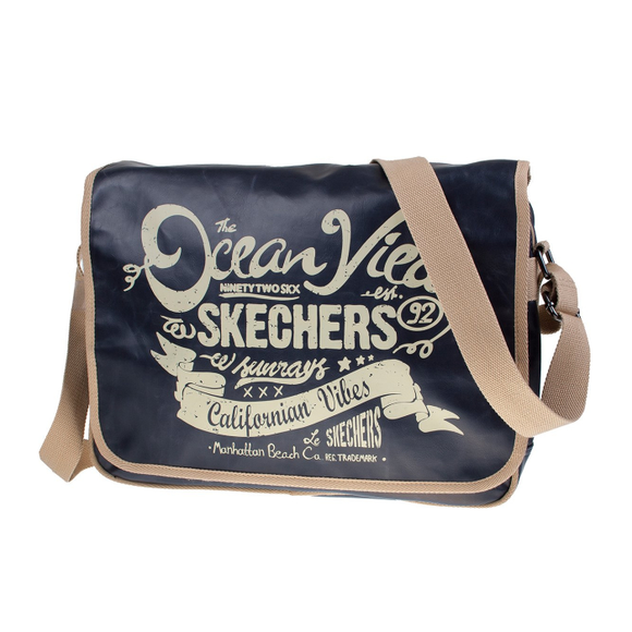 Bolso Skechers PVC Plomo 71201.49 con Tapa y Tirante Ajustable