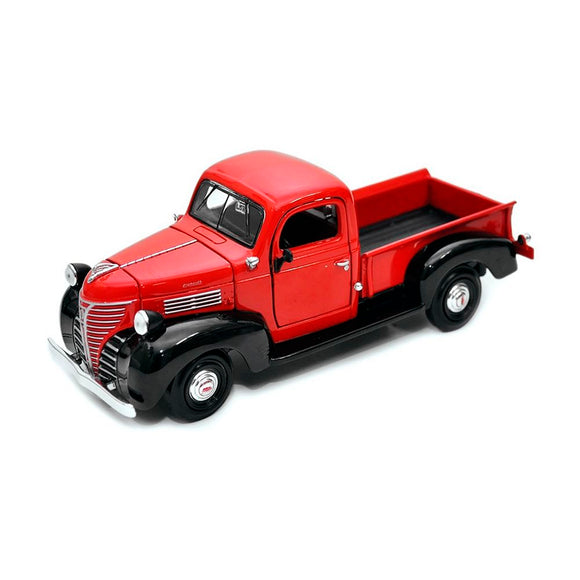 Camioneta Escala 1:24 Plymouth Pickup 1941 Roja y Negra | Motor Max MM-73278AC