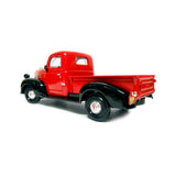 Camioneta Escala 1:24 Plymouth Pickup 1941 Roja y Negra | Motor Max MM-73278AC