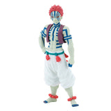 “Figura Akaza de Demon Slayer Bandai en pose desafiante.”