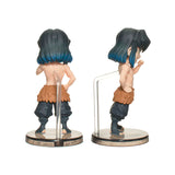 “Figura chibi detallada de Inosuke Hashibira de 7 cm Bandai WCF.”