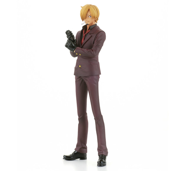 “Figura DXF Sanji de One Piece con guantes negros y traje burdeos.”