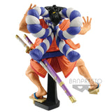  Figura completa de Oden con katanas y base de soporte incluida.