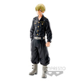 “Figura Chifuyu Matsuno Tokyo Revengers con uniforme negro Bandai.”