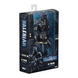 "Figura Valerian K-Tron de 7 pulgadas en su empaque original de NECA."
