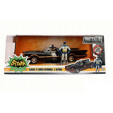 AUTO 1:24 CLASSIC TV SERIES BATMOBILE & BATMAN JT-98259 JADA