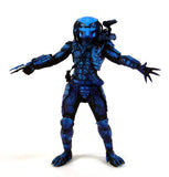 "Figura Predator de Videojuego 7 pulgadas con detalles pixelados y diseño inspirado en el videojuego."