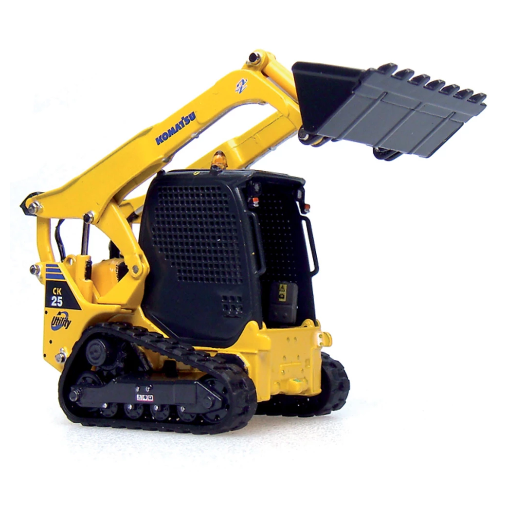 KOMATSU HD 605 Fabriqué par Universal Hobbies - Echelle 1/50 KOMATSU HD 605 Fabriqué par Universal Hobbies - Echelle 1/50